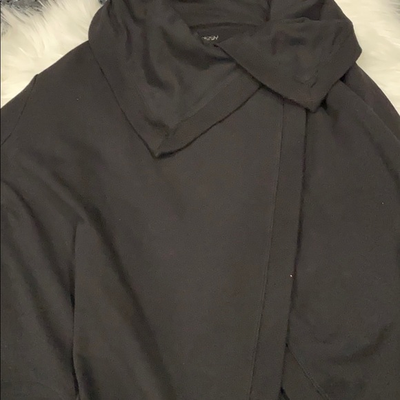 Ideology
Snap-Front Wrap size large - Picture 6 of 7